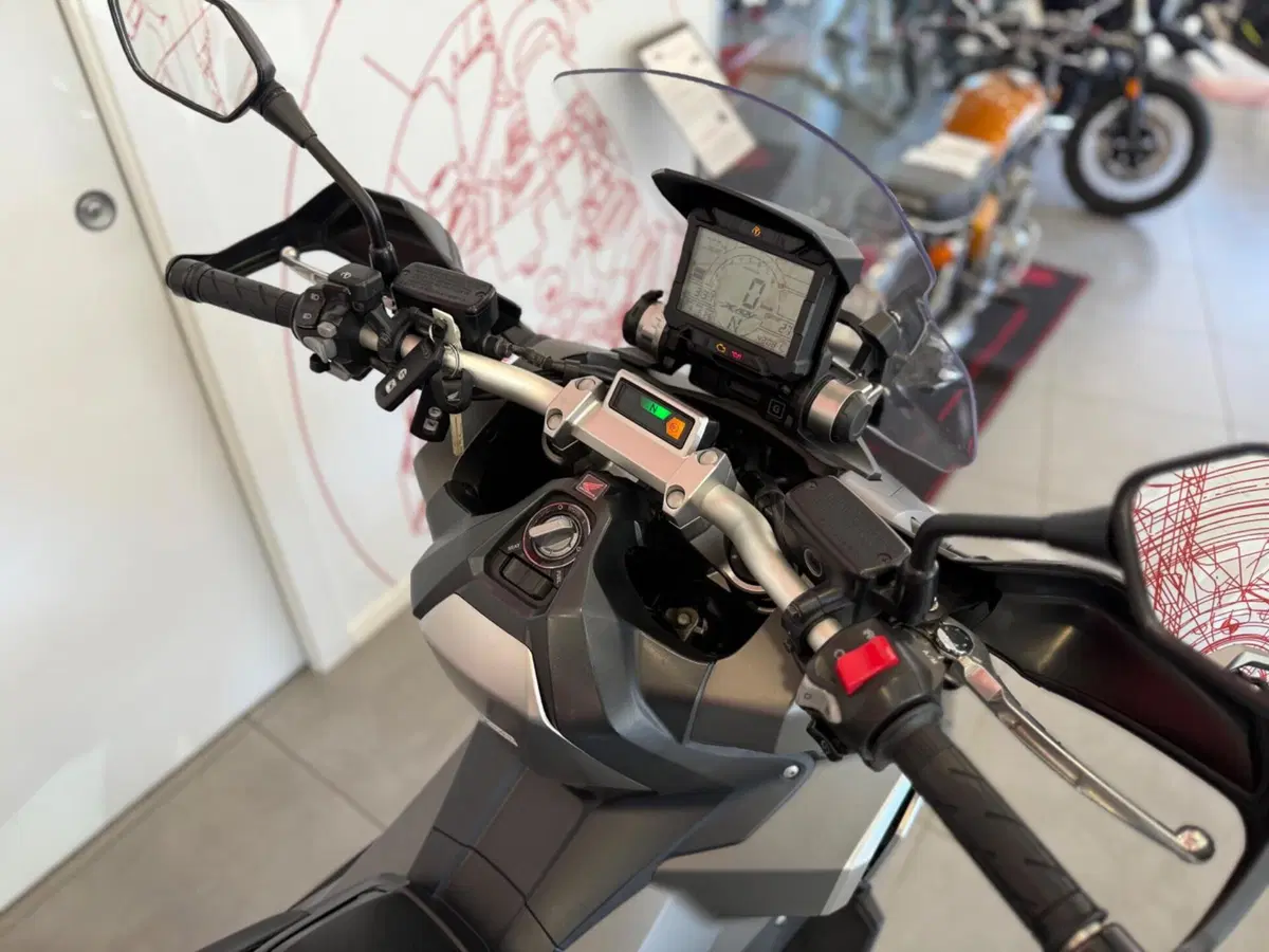 Honda X-ADV 750 (2018 - 20) (8)