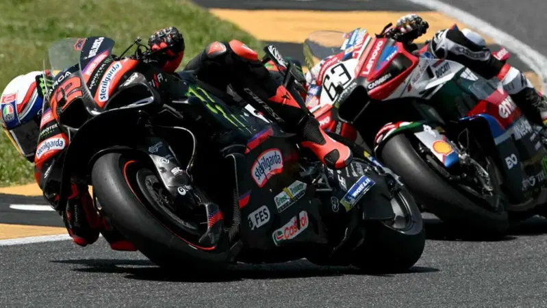 Tecnica MotoGP. Ecco come Aprilia mette dietro Ducati. Cadalora e Bernardelle ci aiutano a capire [VIDEO]