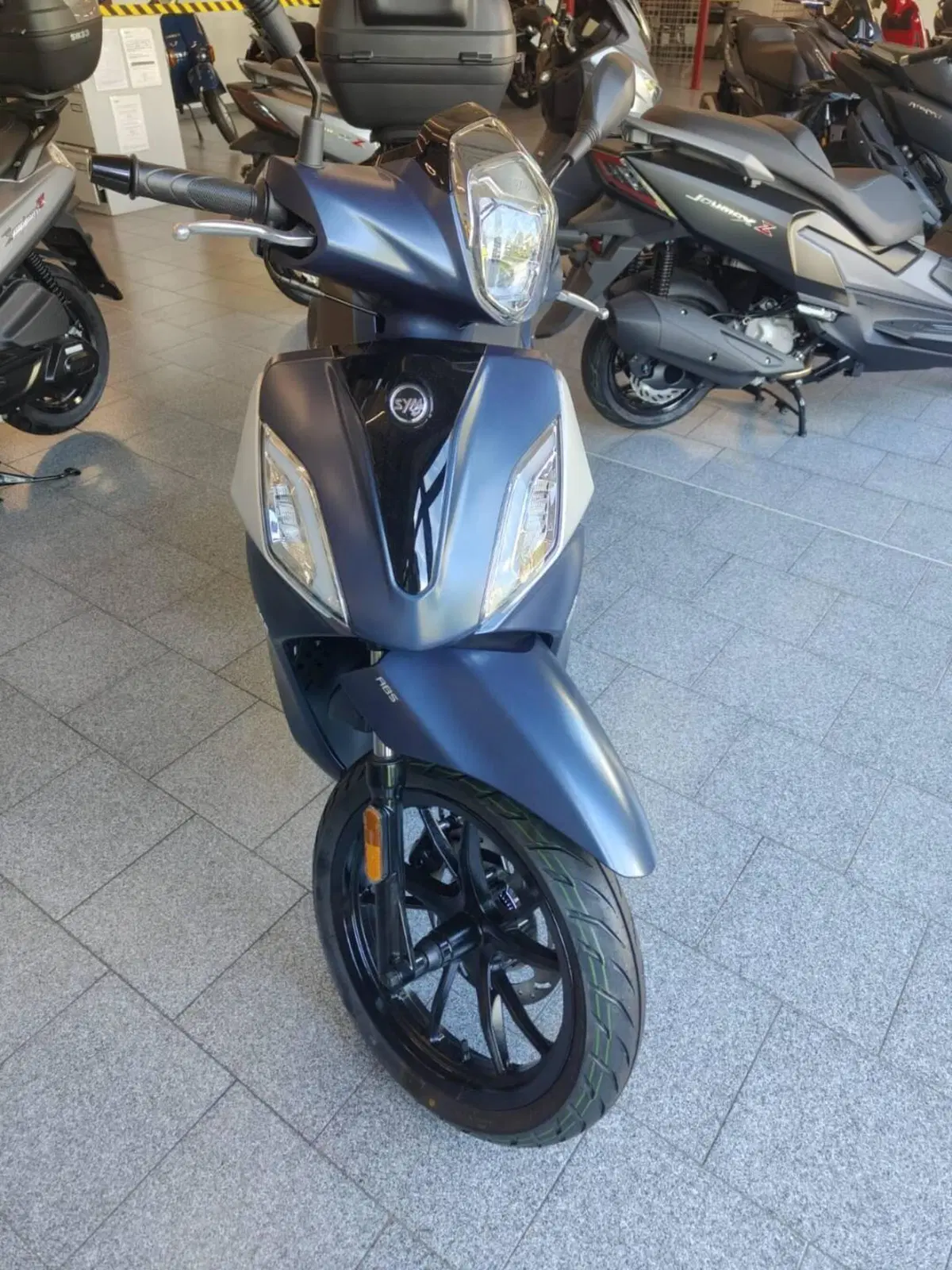 Sym Symphony 200 ST (2025 - 26) (2)