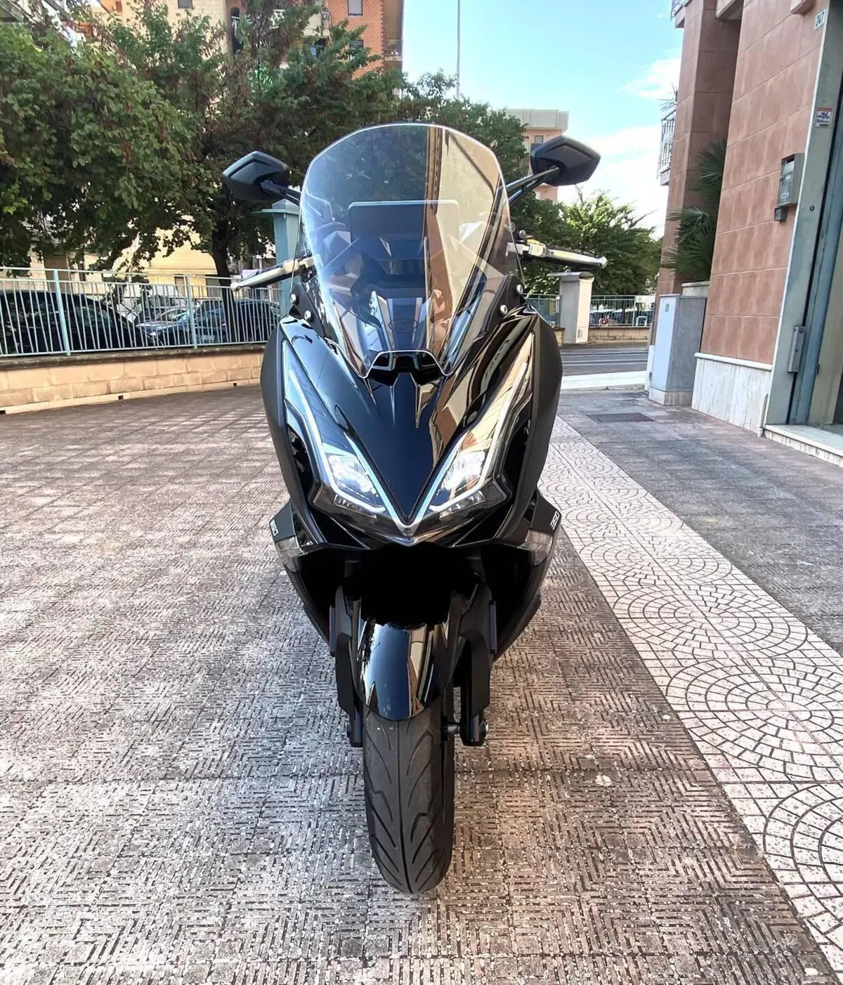 Kymco Downtown 350i GT (2024 - 26) (4)