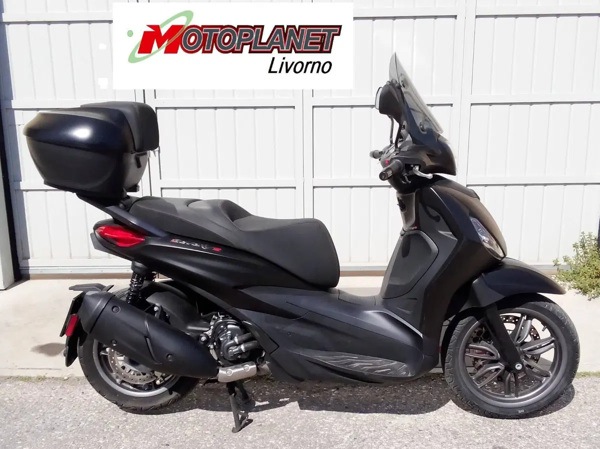 Piaggio Beverly 300 S ABS-ASR (2021 - 25) (8)