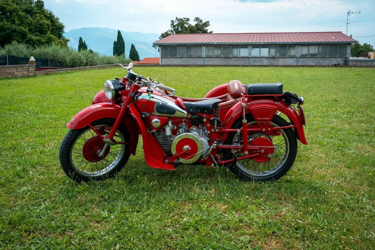 Moto Guzzi Astore (2)