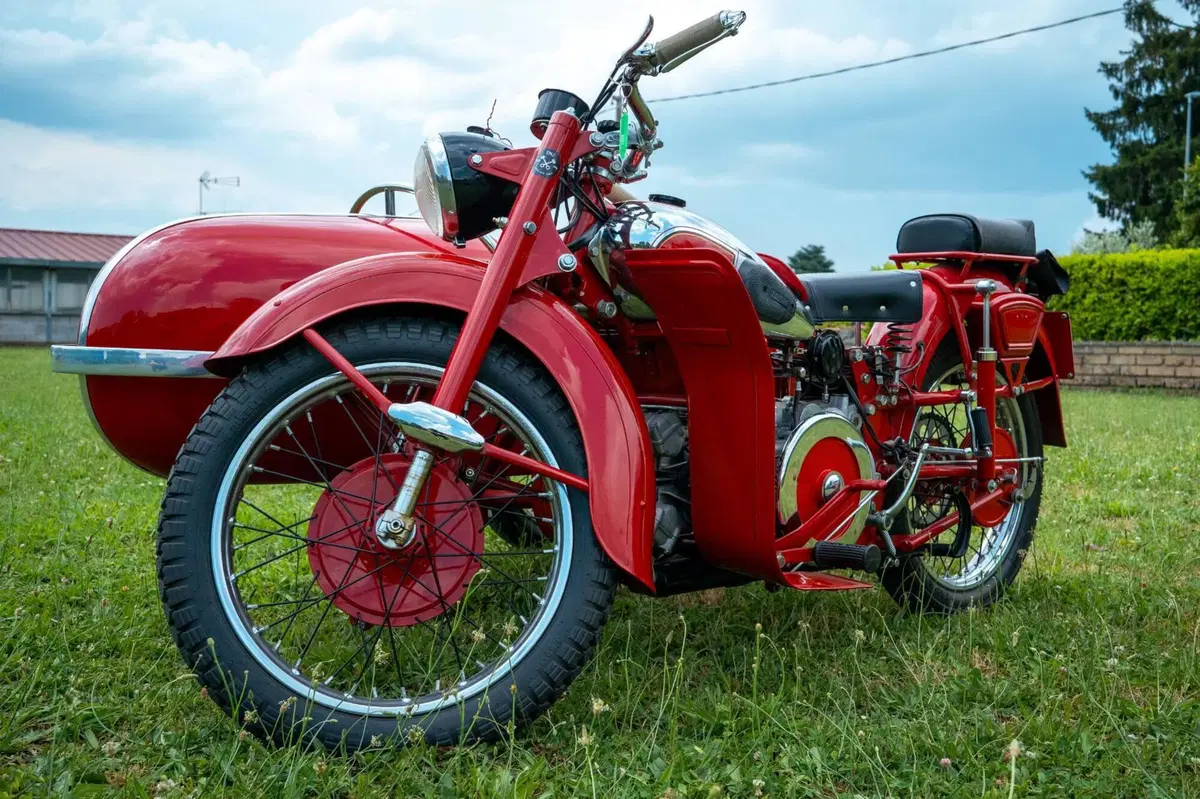 Moto Guzzi Astore (9)