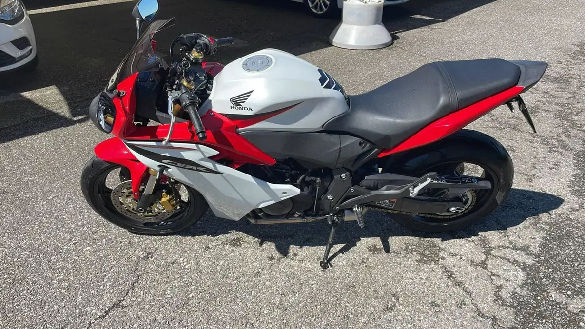 Honda CBR 600 F (2011 - 13) (5)