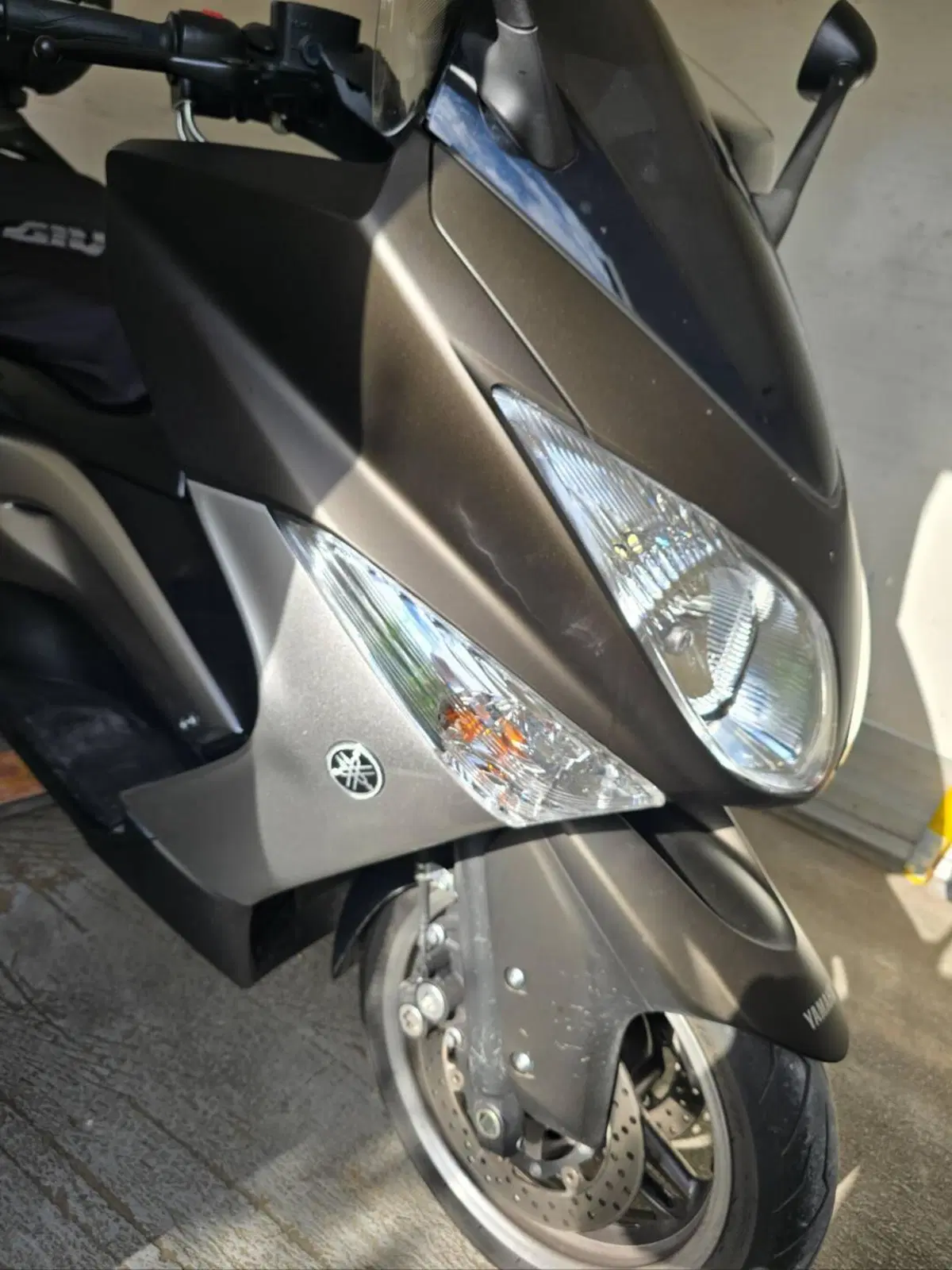 Yamaha T-Max 500 Tech Max (2011 - 13) (4)