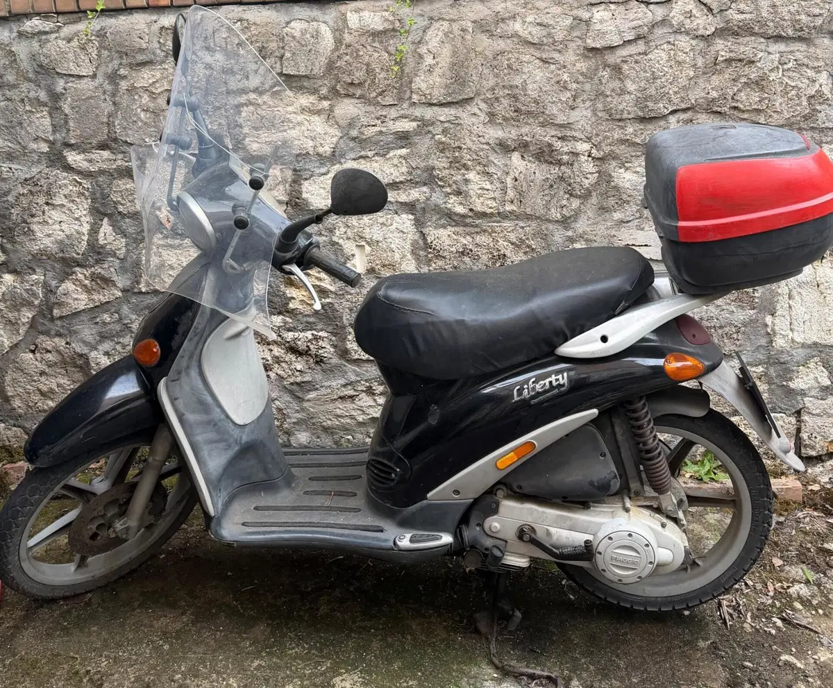 Piaggio Liberty 50 4T (2004 - 16) (2)