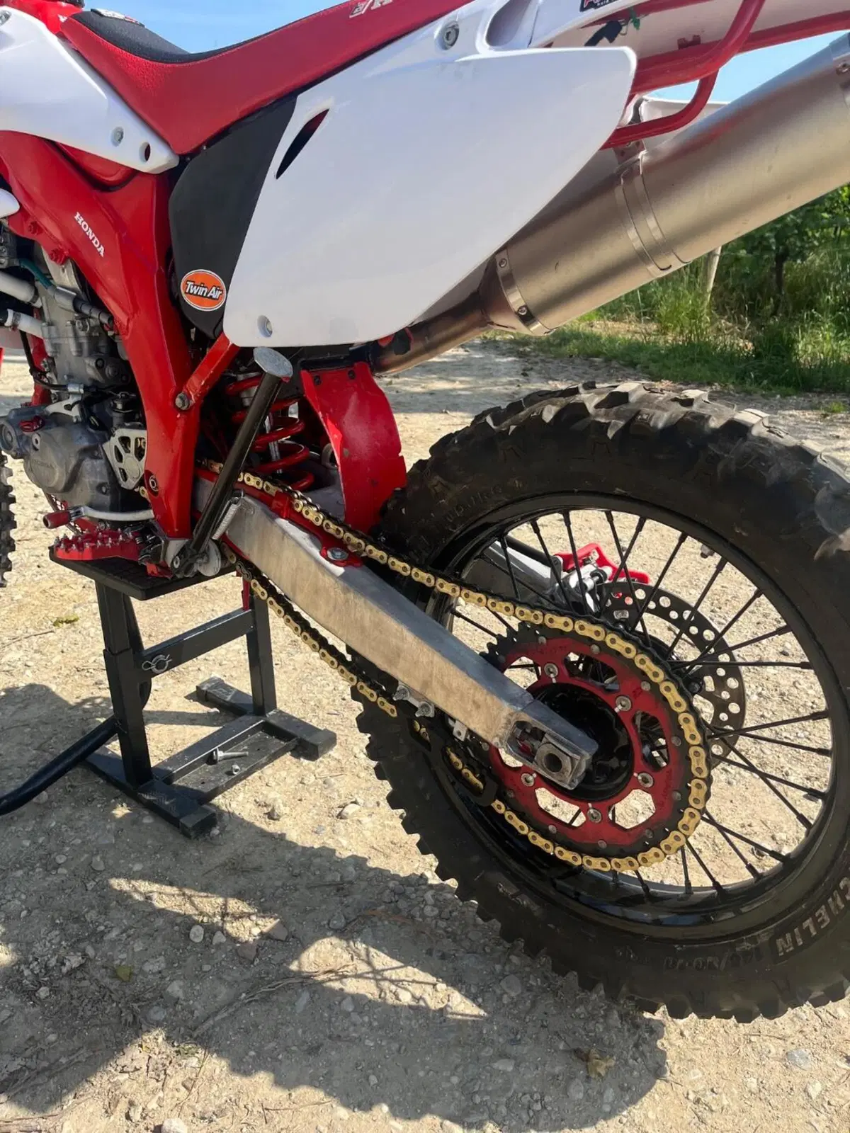 Honda CRF 450R (2001 - 02) (4)