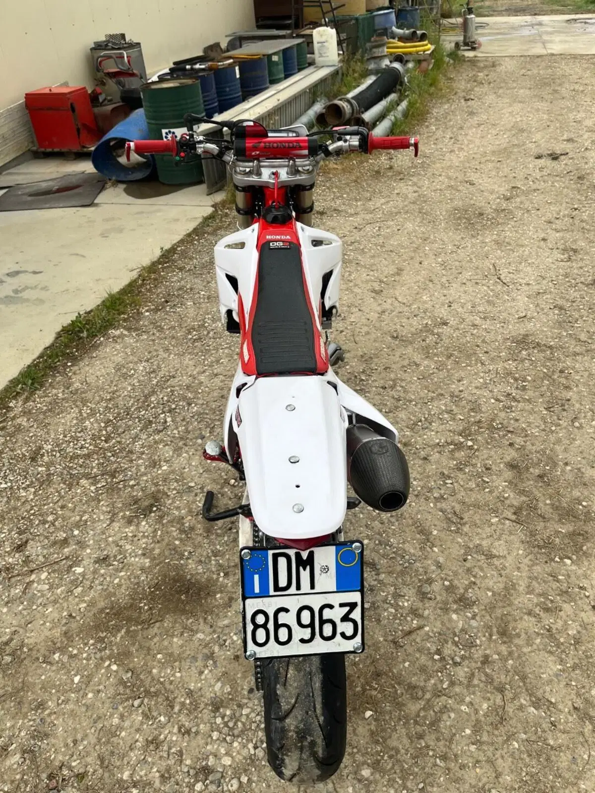 Honda CRF 450R (2001 - 02) (7)