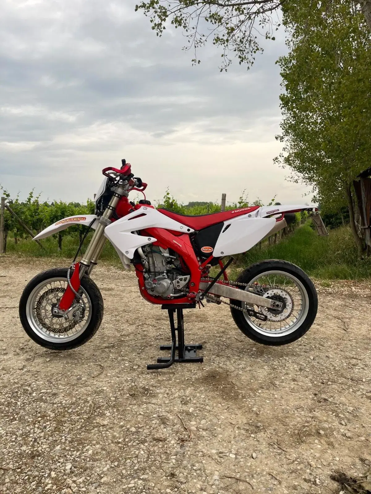 Honda CRF 450R (2001 - 02) (15)