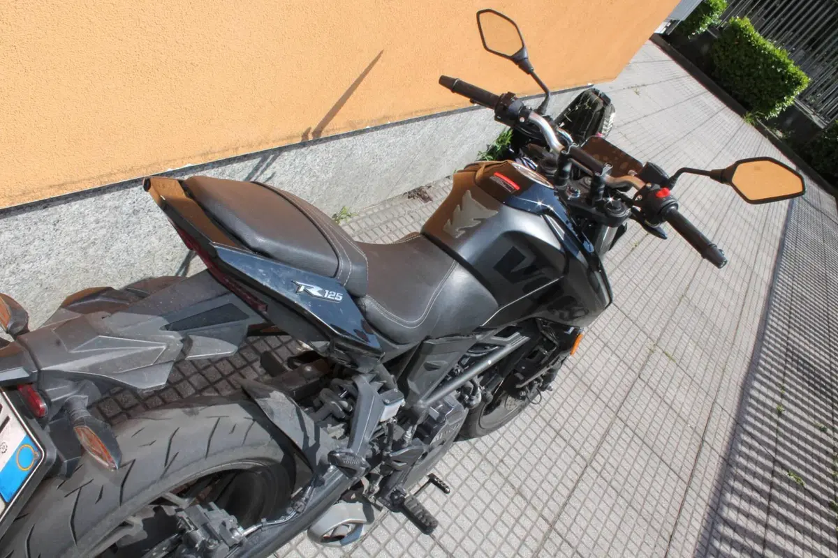 Voge Brivido 125R (2023 - 26) (4)