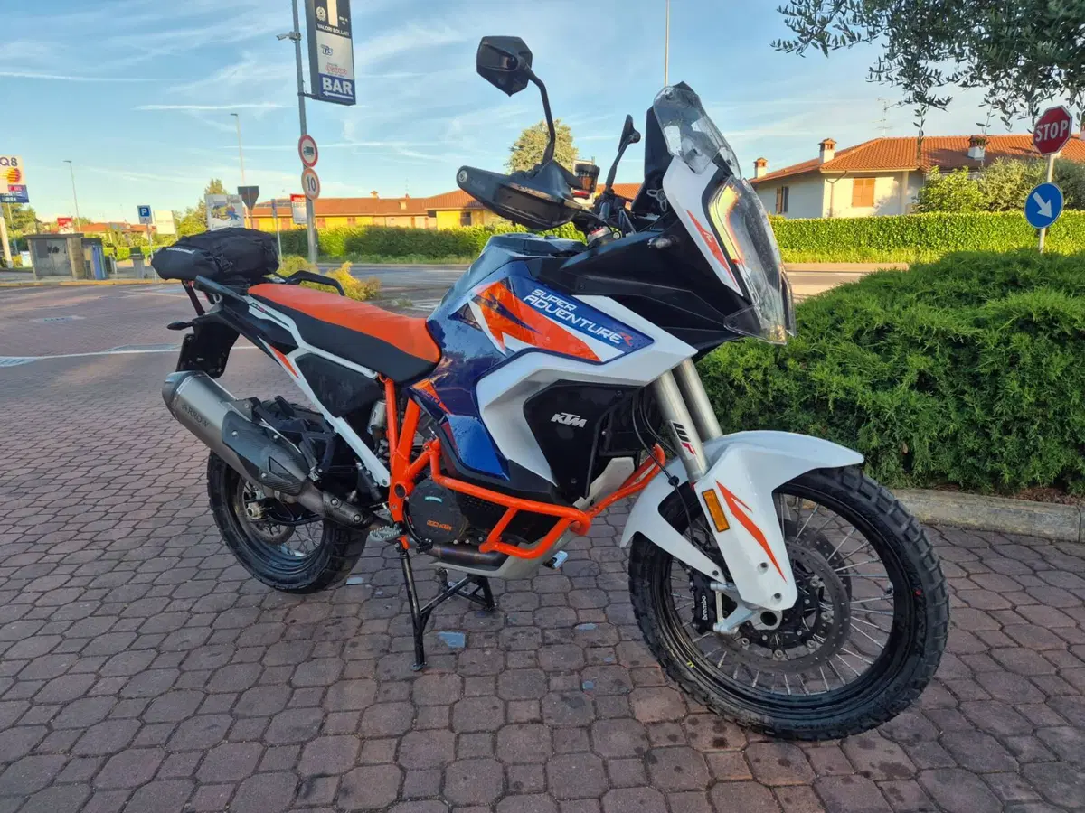KTM 1290 Super Adventure R (2021)