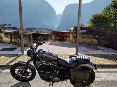 Harley-Davidson 883 Iron (2017 - 20) - XL 883N usata