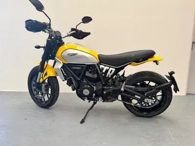 Ducati Scrambler 800 Icon (2023 - 24) usata