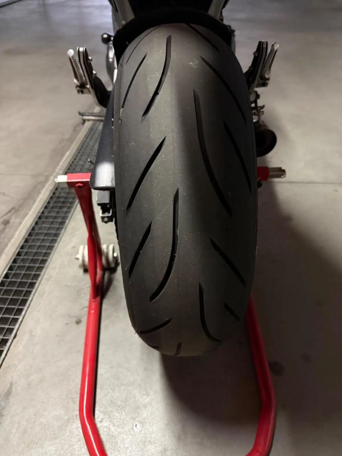 Honda Hornet 600 (2011 - 13) (6)