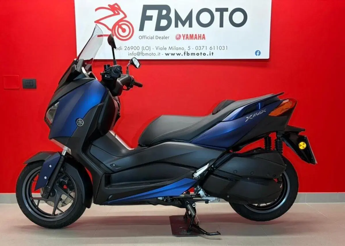 Yamaha X-Max 300 ABS (2017 - 20) (4)