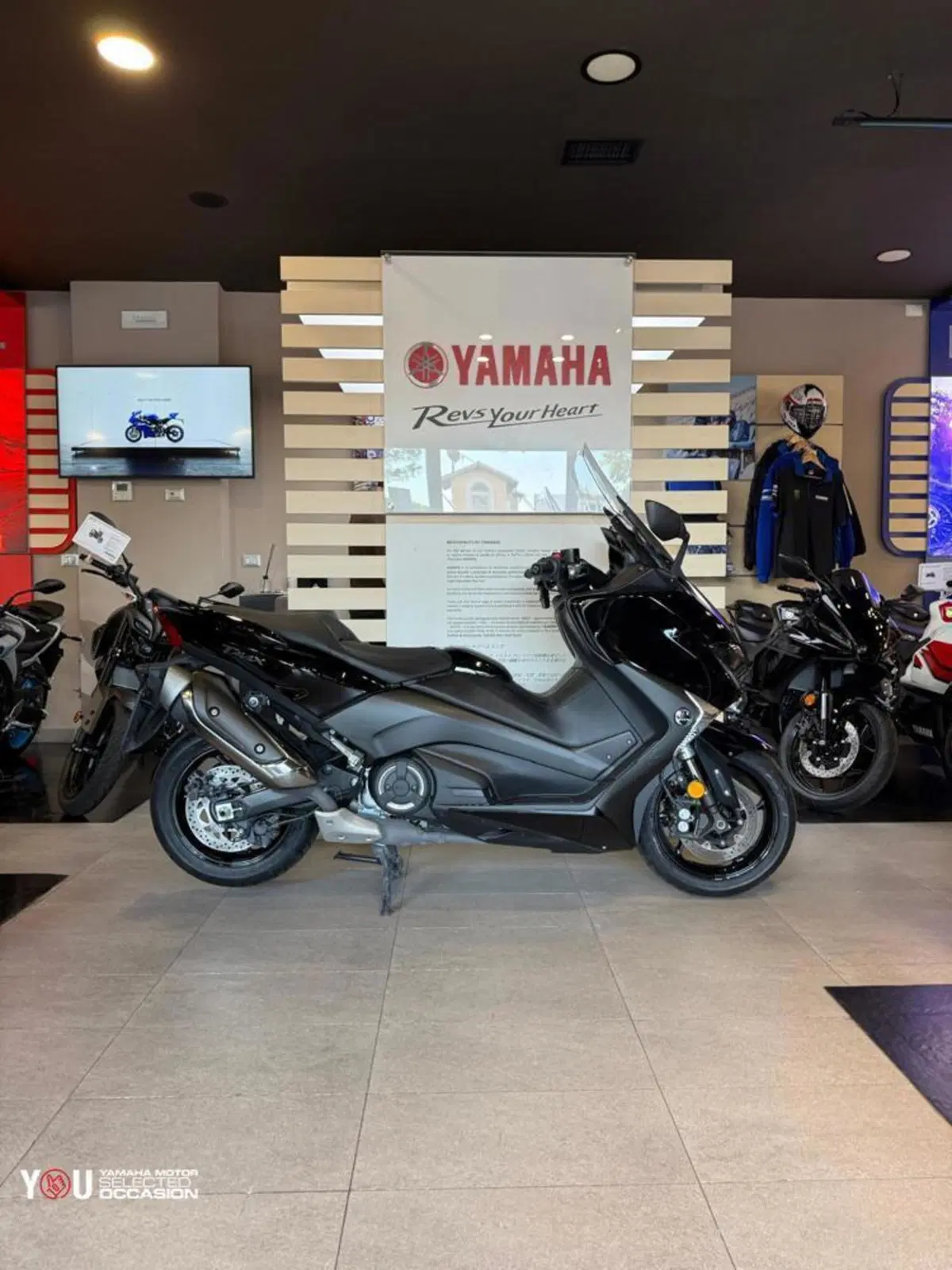Yamaha T-Max 530 (2017 - 19)