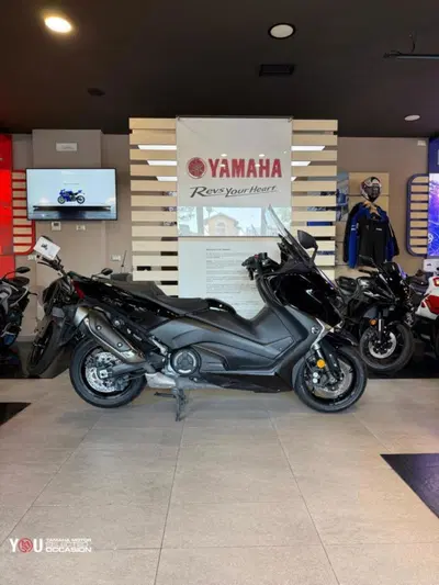 Yamaha T-Max 530 (2017 - 19) usata