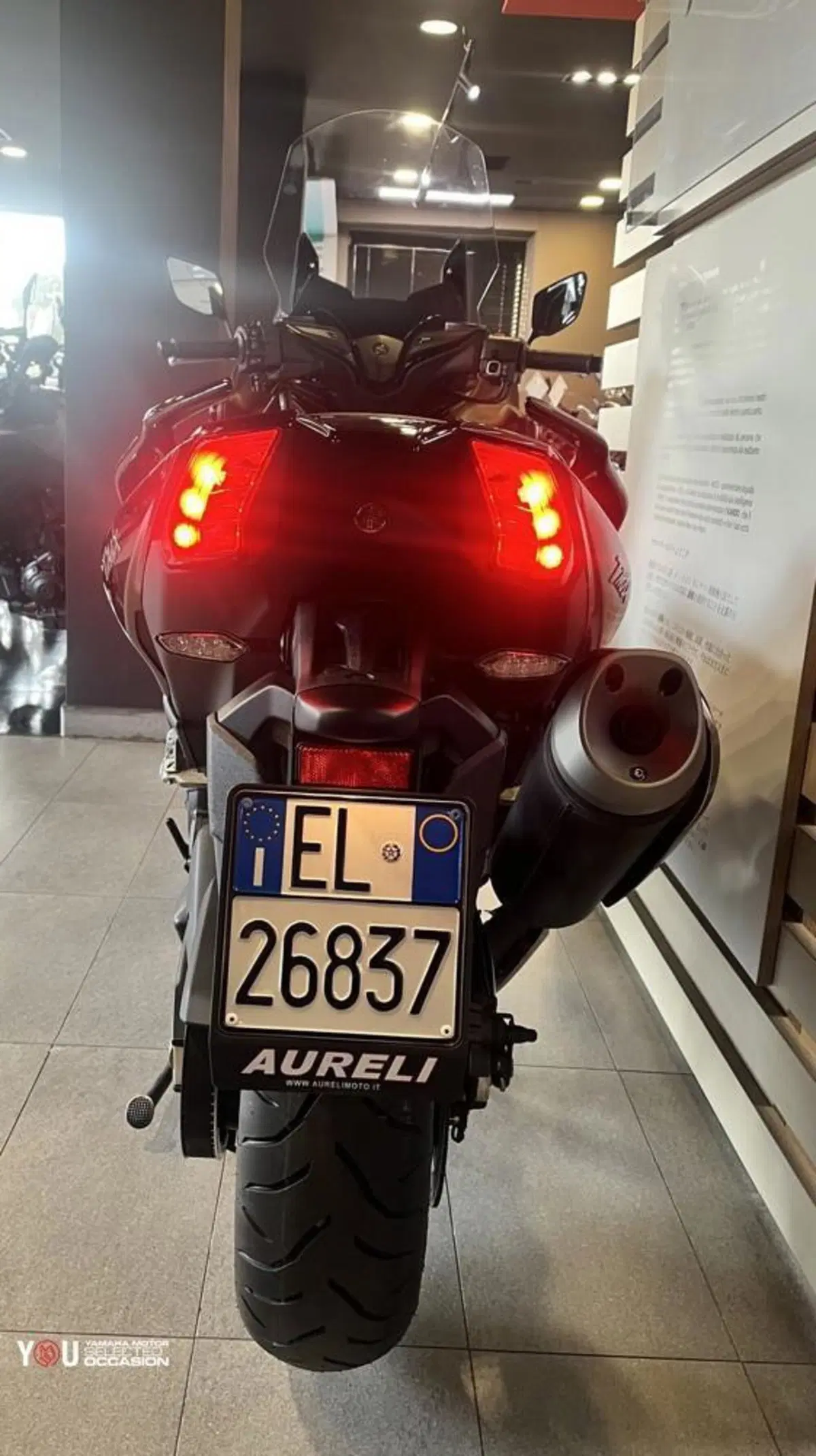 Yamaha T-Max 530 (2017 - 19) (4)