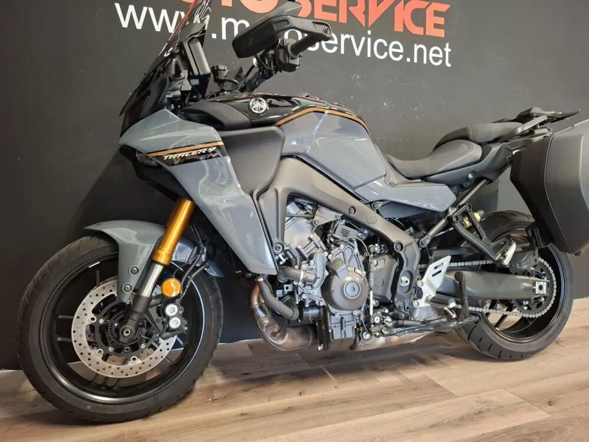 Yamaha Tracer 9 GT+ (2023 - 24) (2)