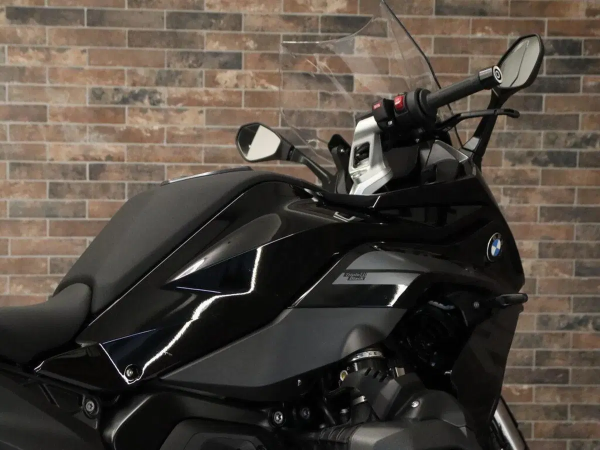 Bmw R 1300 RS (2026) (9)