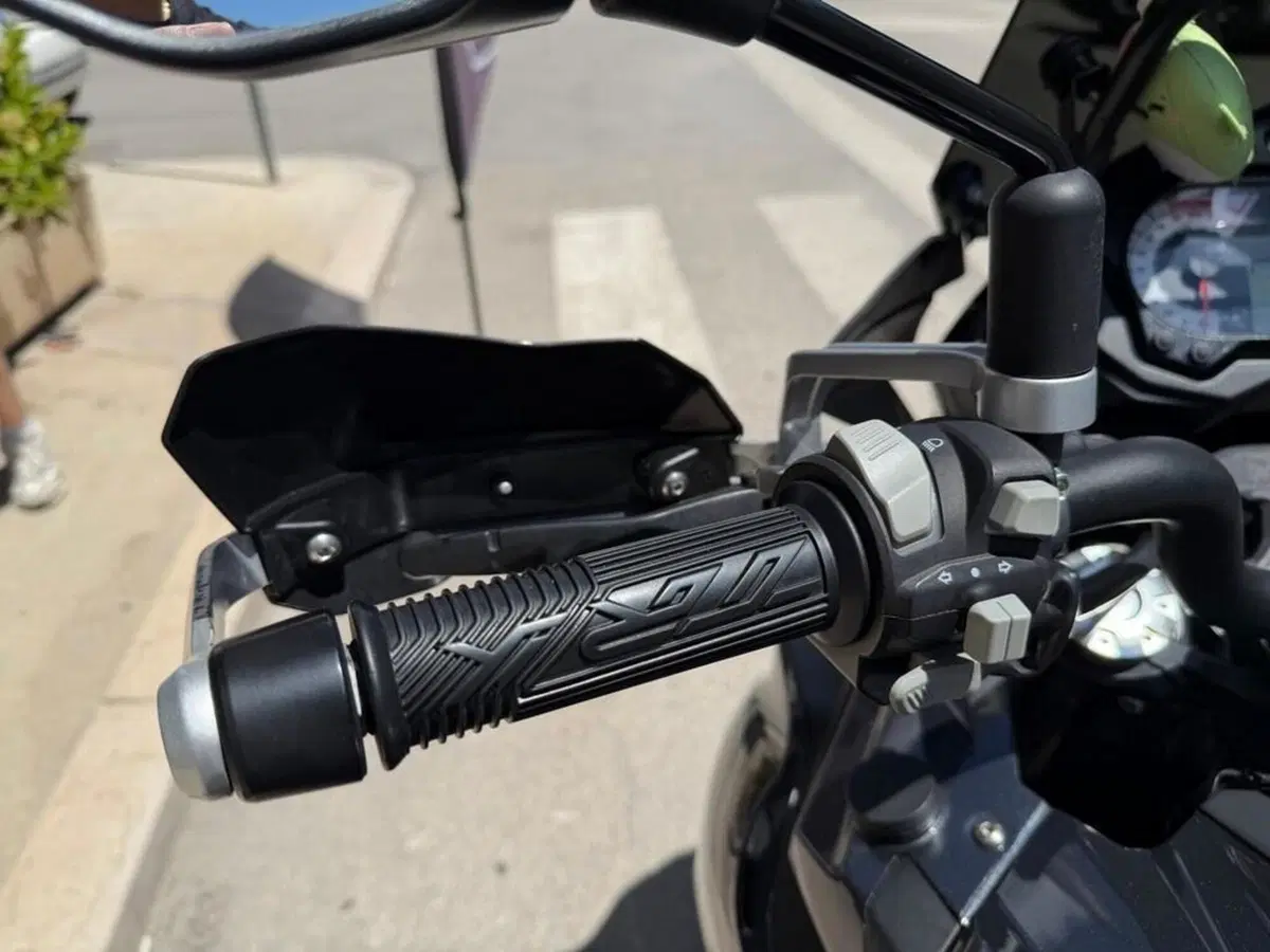 Benelli TRK 502 (2021 - 25) (9)