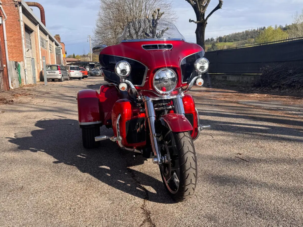 Harley-Davidson 117 CVO Tri Glide (2020 - 21) (8)