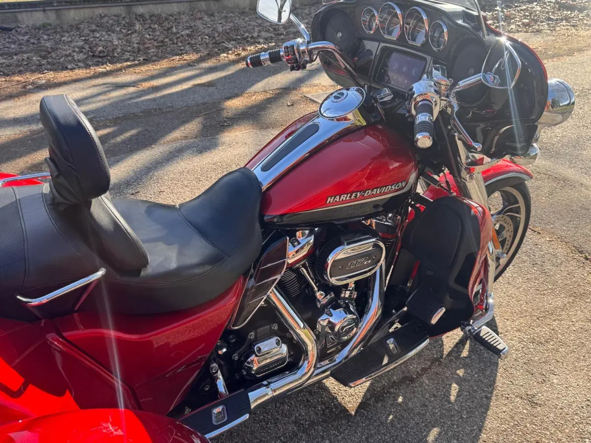 Harley-Davidson 117 CVO Tri Glide (2020 - 21) (20)