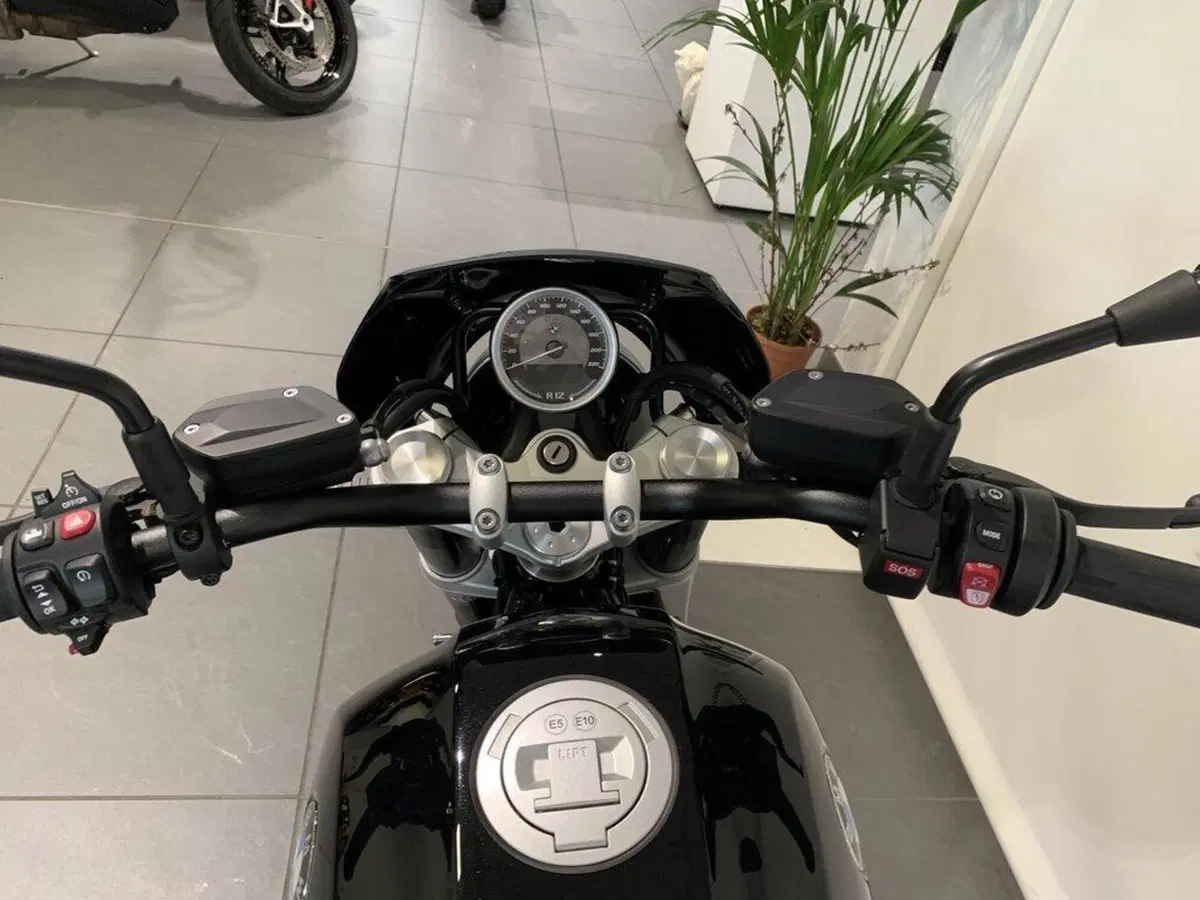 Bmw R 12 (2024 - 26) (9)