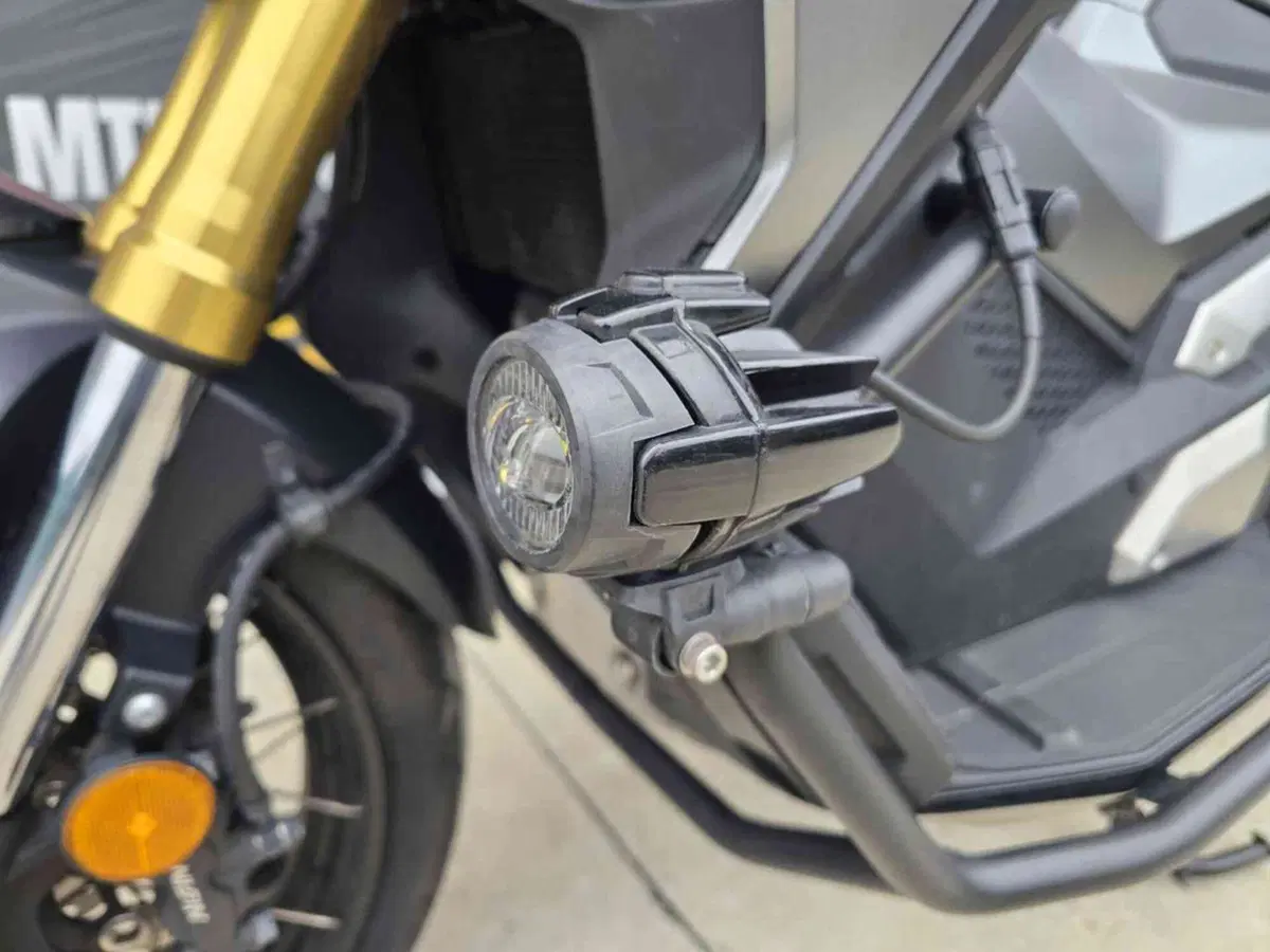 Honda X-ADV 750 DCT Travel (2021 - 24) (13)