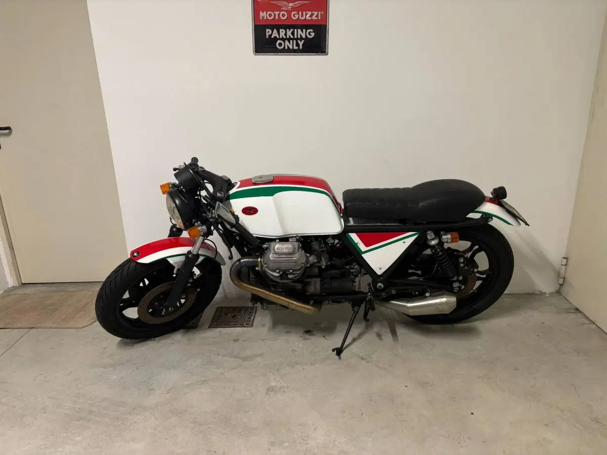 Moto Guzzi SP 1000 (2)