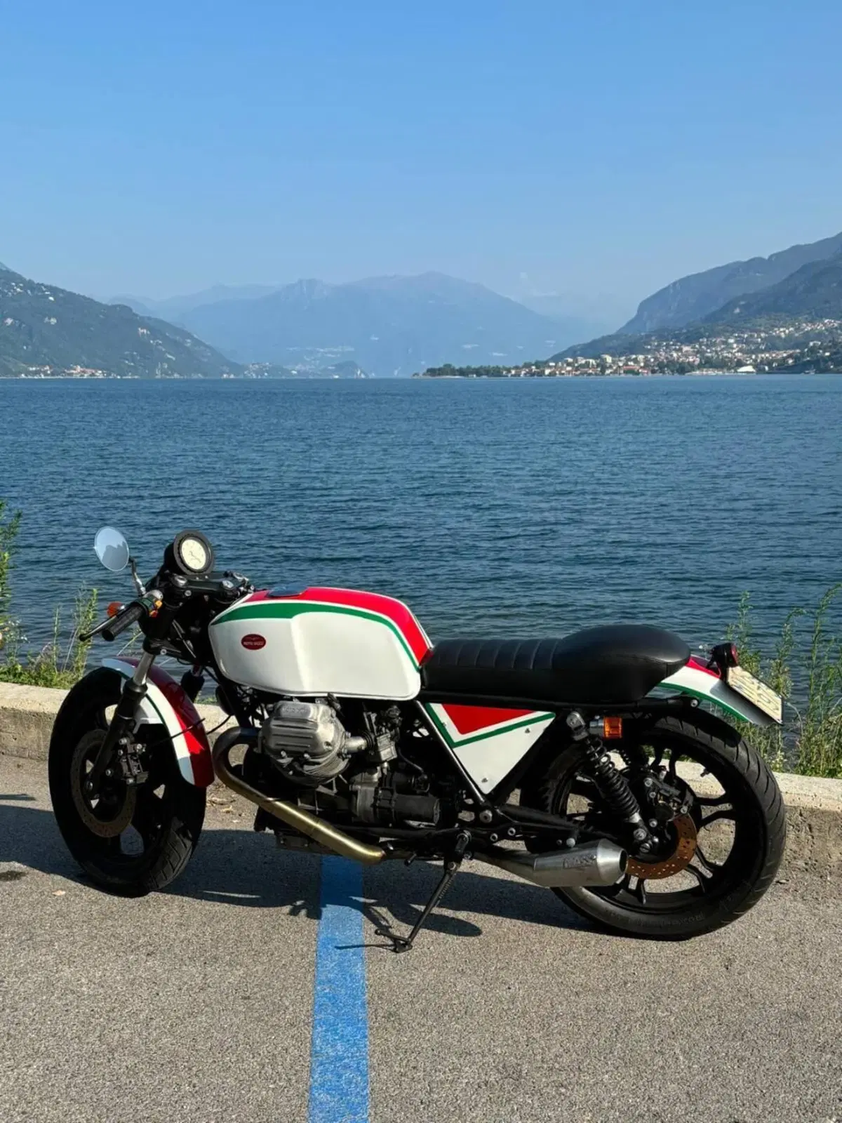 Moto Guzzi SP 1000