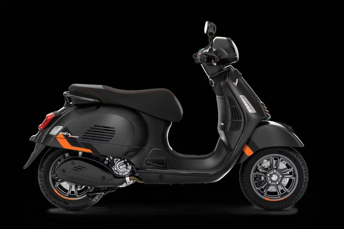 Vespa GTS 125 Supersport (2025 - 26) (3)