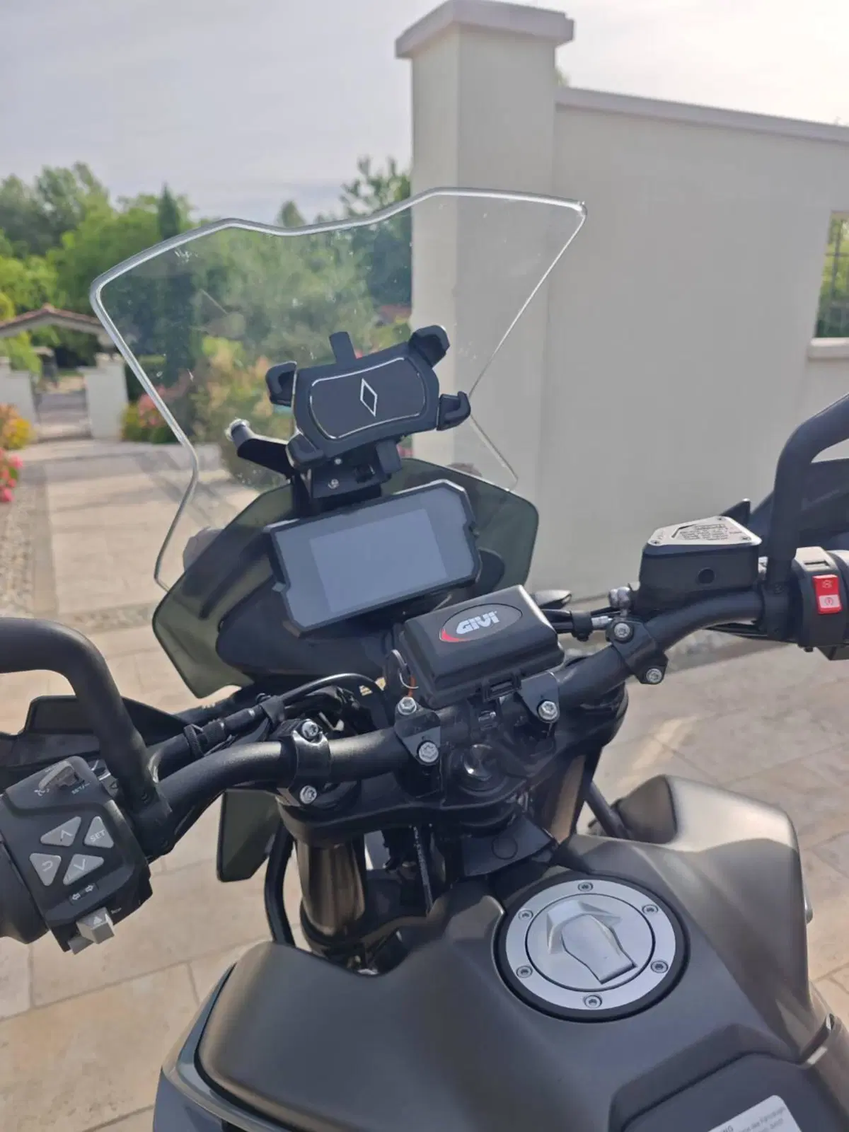 KTM 890 Adventure (2021) (8)