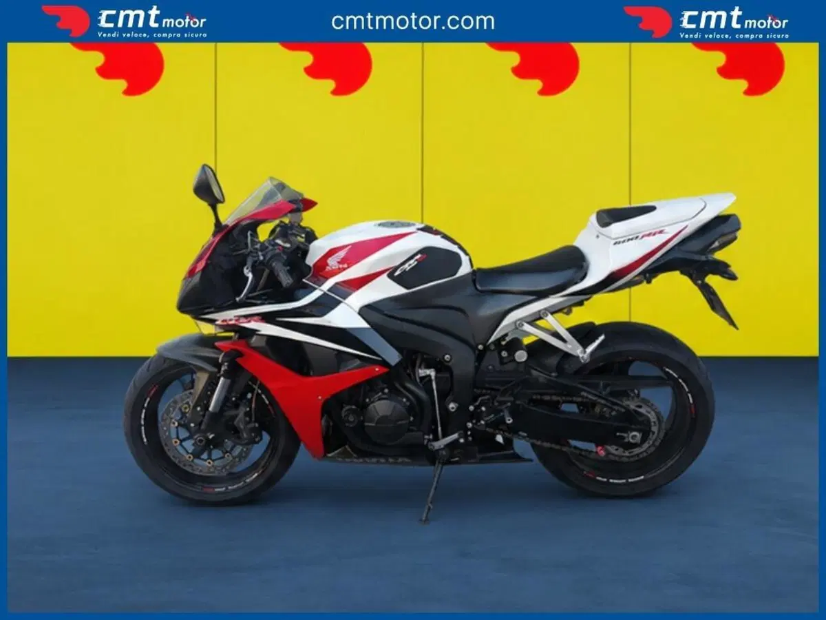 Honda CBR 600 RR (2007 - 08) (3)