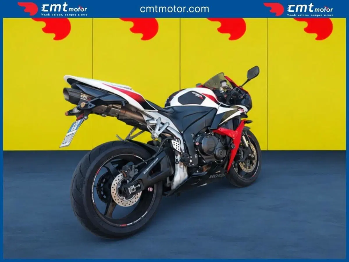Honda CBR 600 RR (2007 - 08) (4)