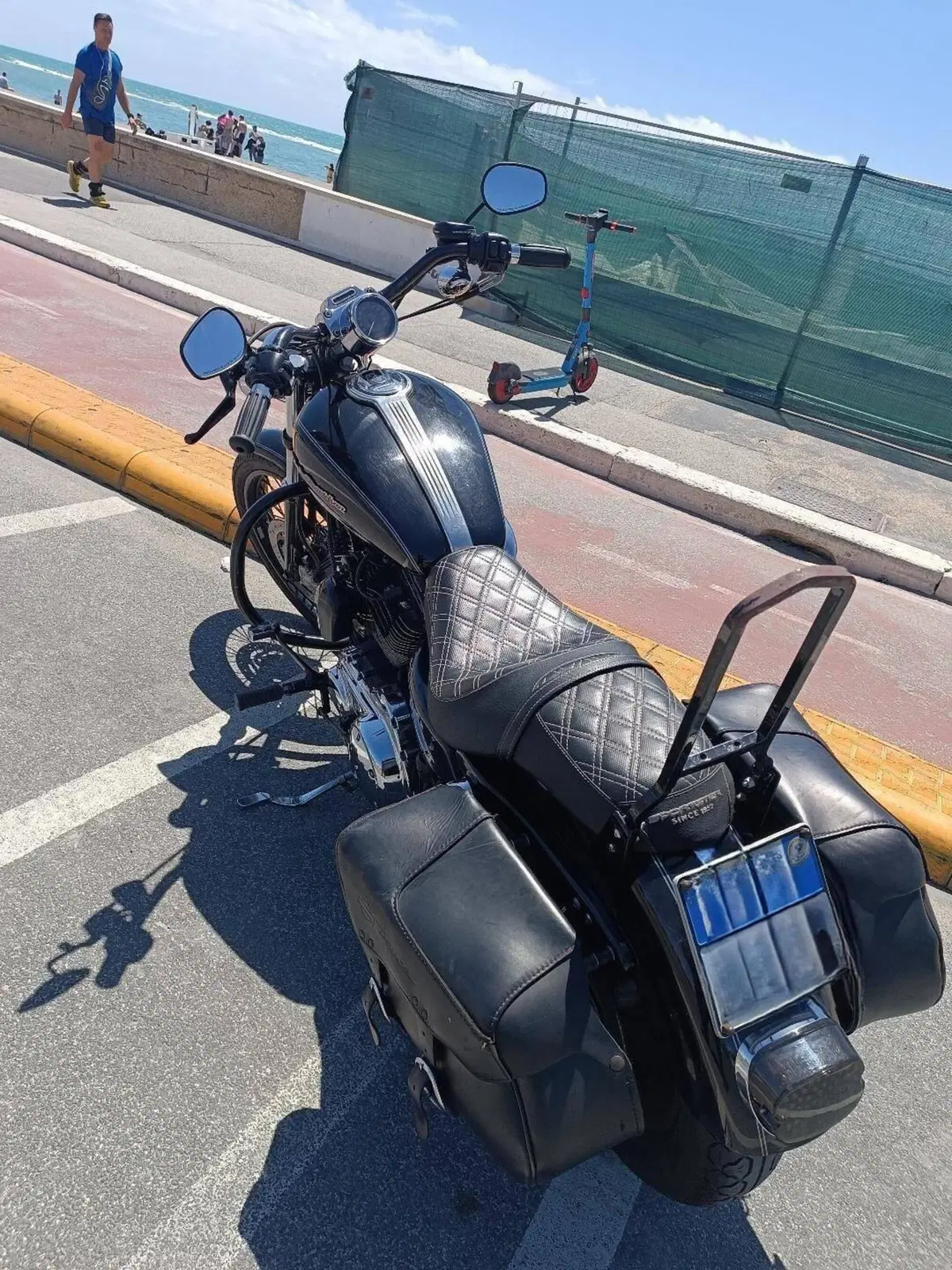 Harley-Davidson 1200 Custom (2004 - 06) - XL 1200C (7)
