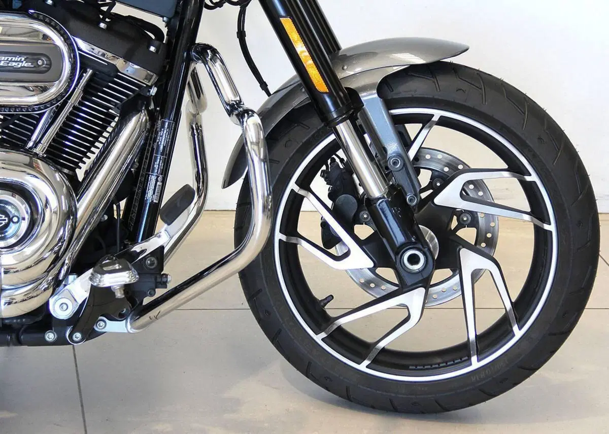 Harley-Davidson Sport Glide (2021 - 25) (2)