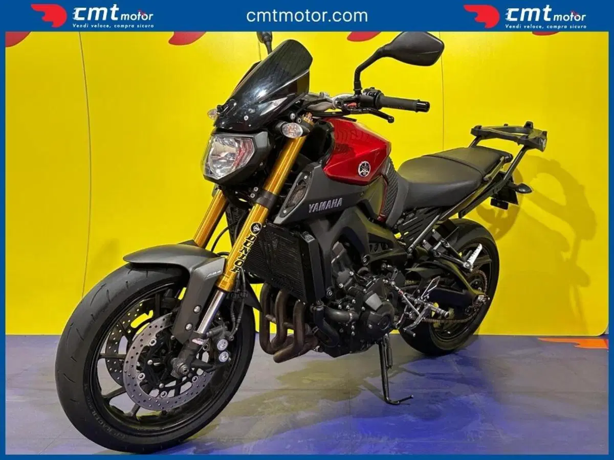 Yamaha MT-09 ABS (2016) (2)