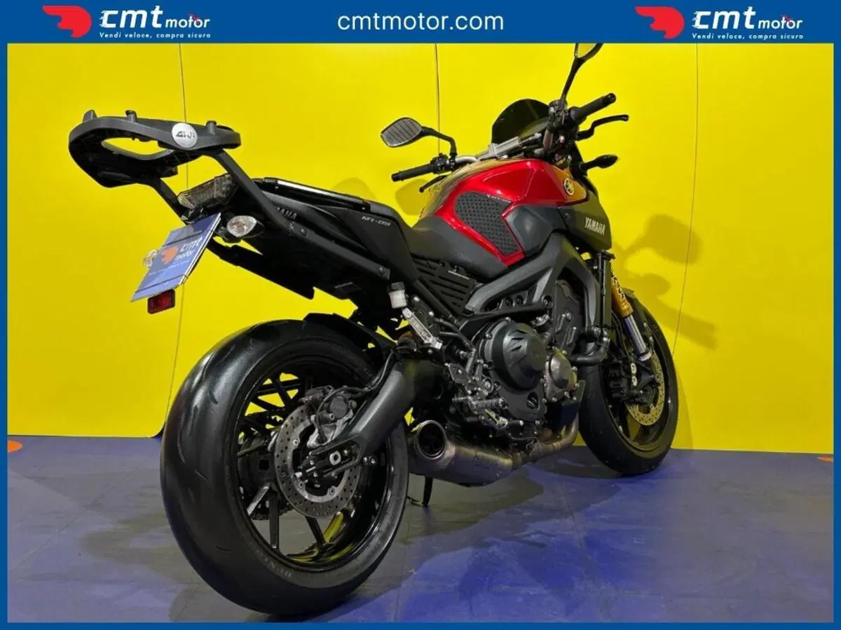 Yamaha MT-09 ABS (2016) (4)