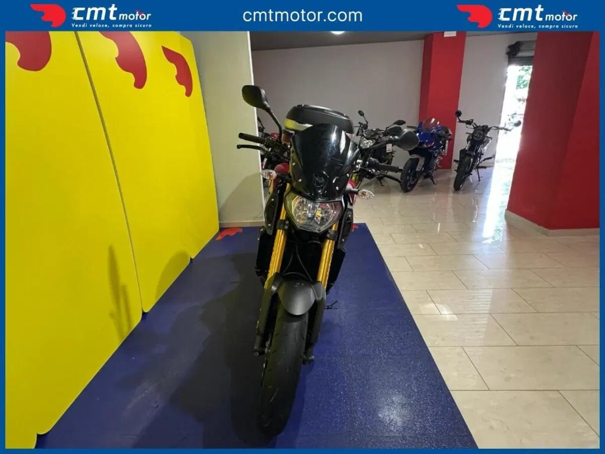 Yamaha MT-09 ABS (2016) (6)
