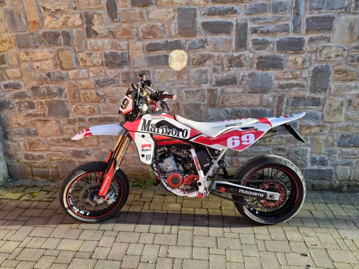 Husqvarna SM 125 (2009)