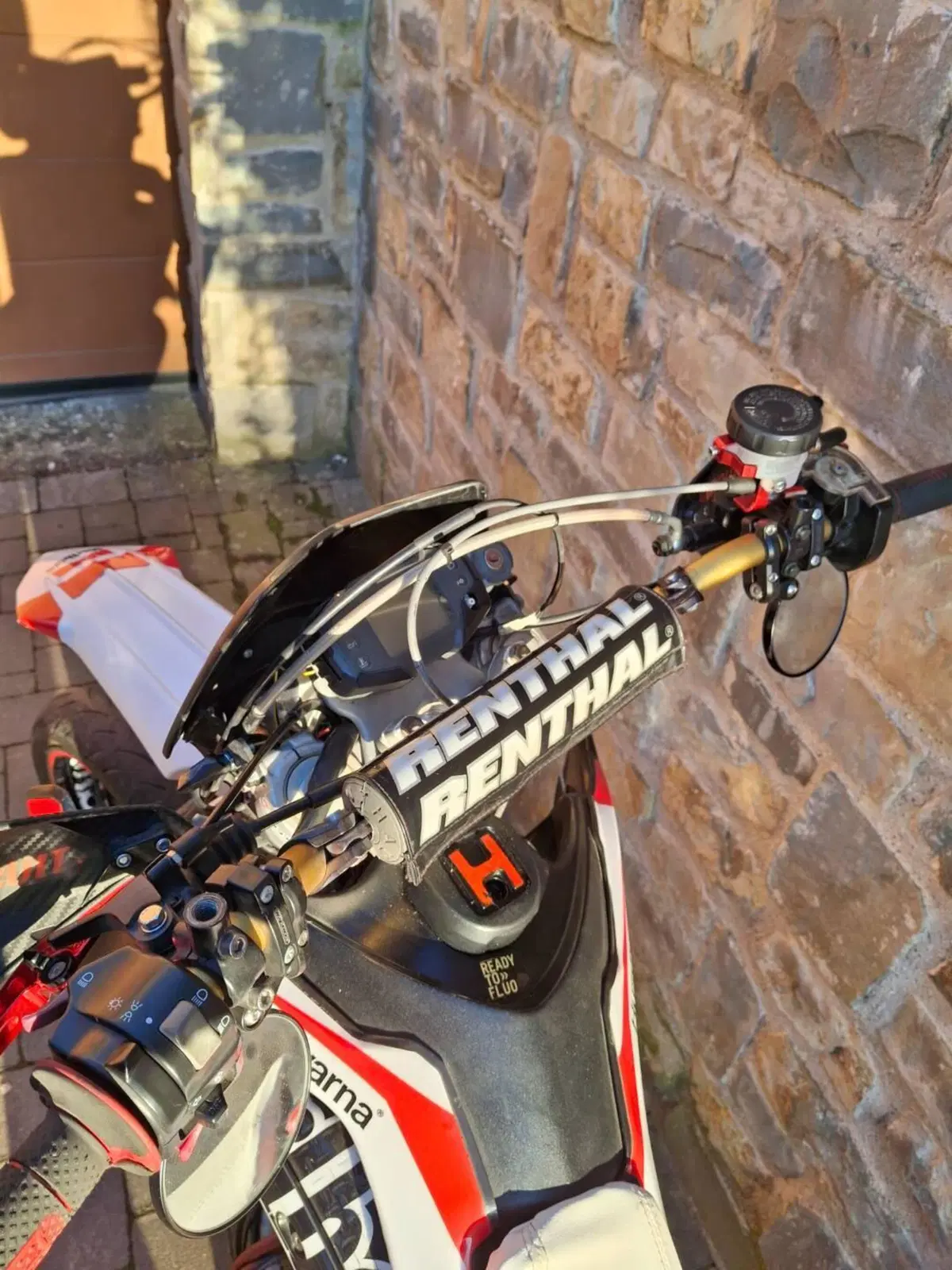 Husqvarna SM 125 (2009) (3)