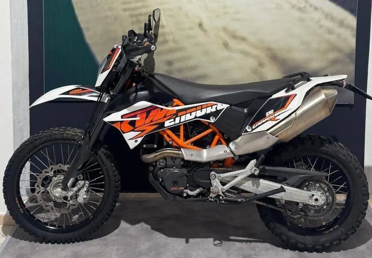 KTM 690 Enduro R (2012 - 17) (3)