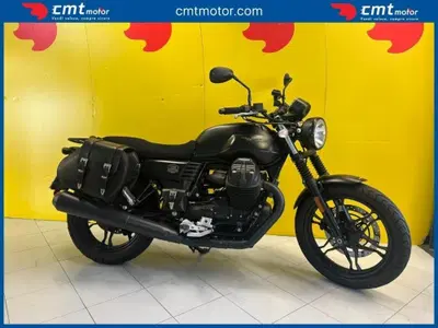 Moto Guzzi V7 III Stone (2017 - 20) usata