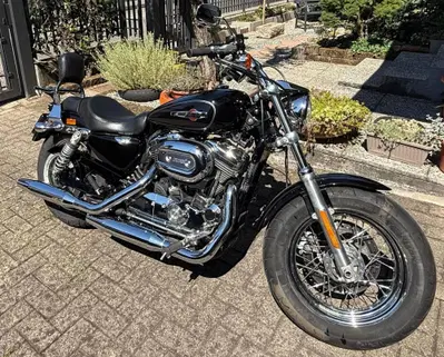 Harley-Davidson 1200 Custom ABS (2014 - 16) - XL 1200C usata
