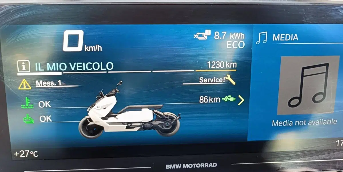 Bmw CE 04 (2021 - 25) (3)