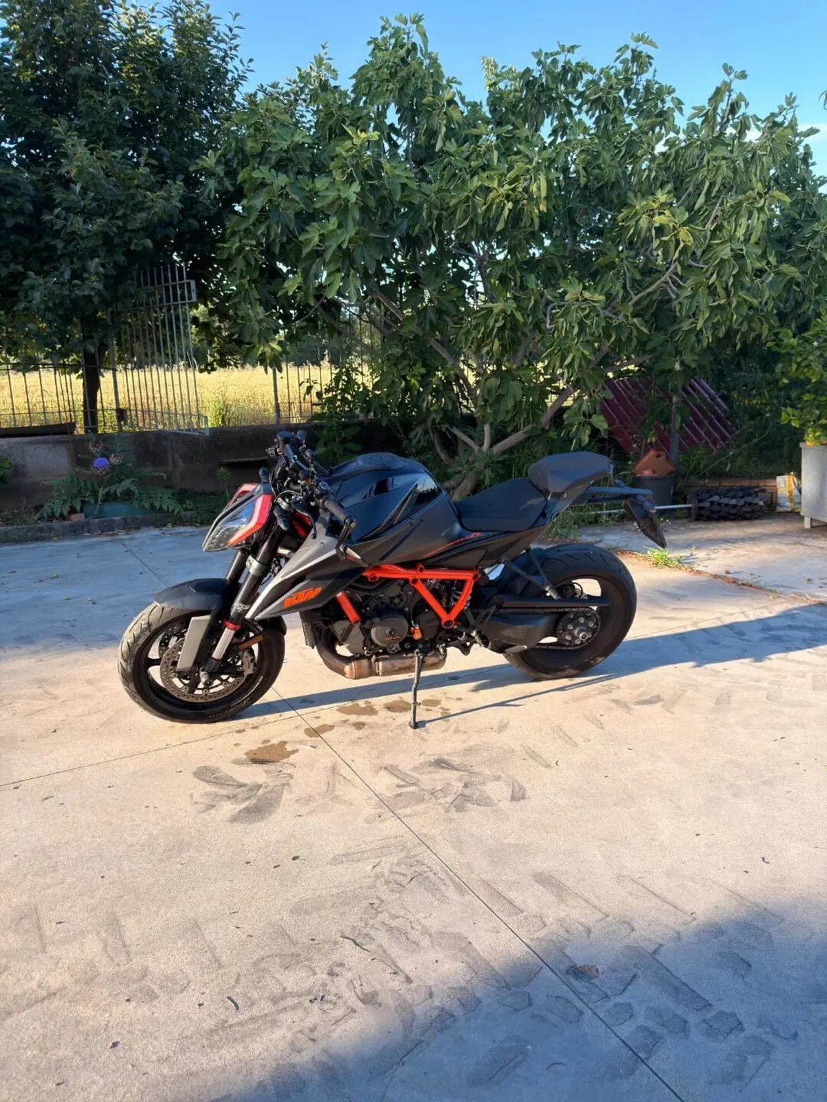 KTM 1290 Super Duke R (2020) (5)