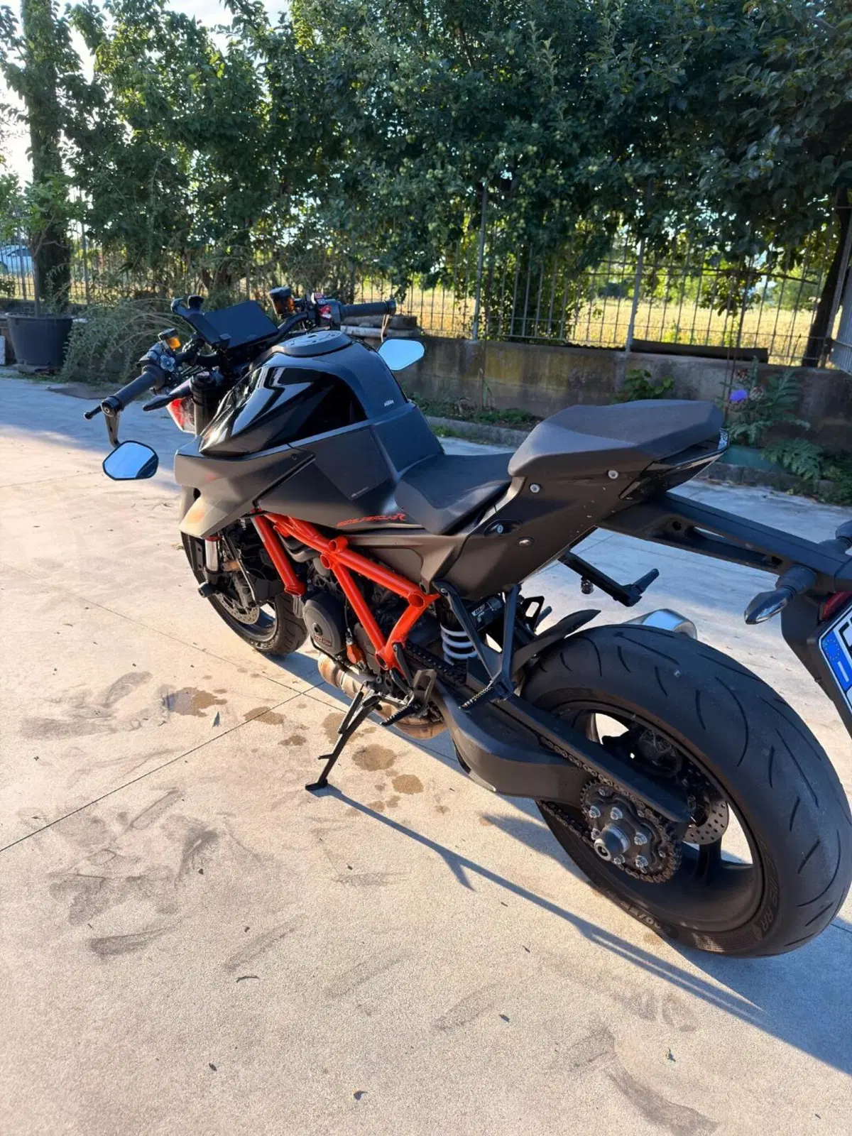 KTM 1290 Super Duke R (2020) (6)