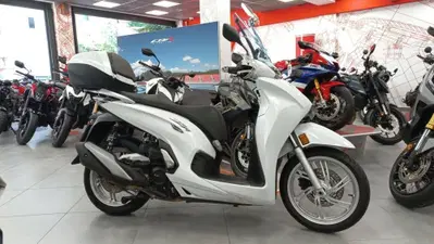 Honda SH 350 (2021 - 24) usata