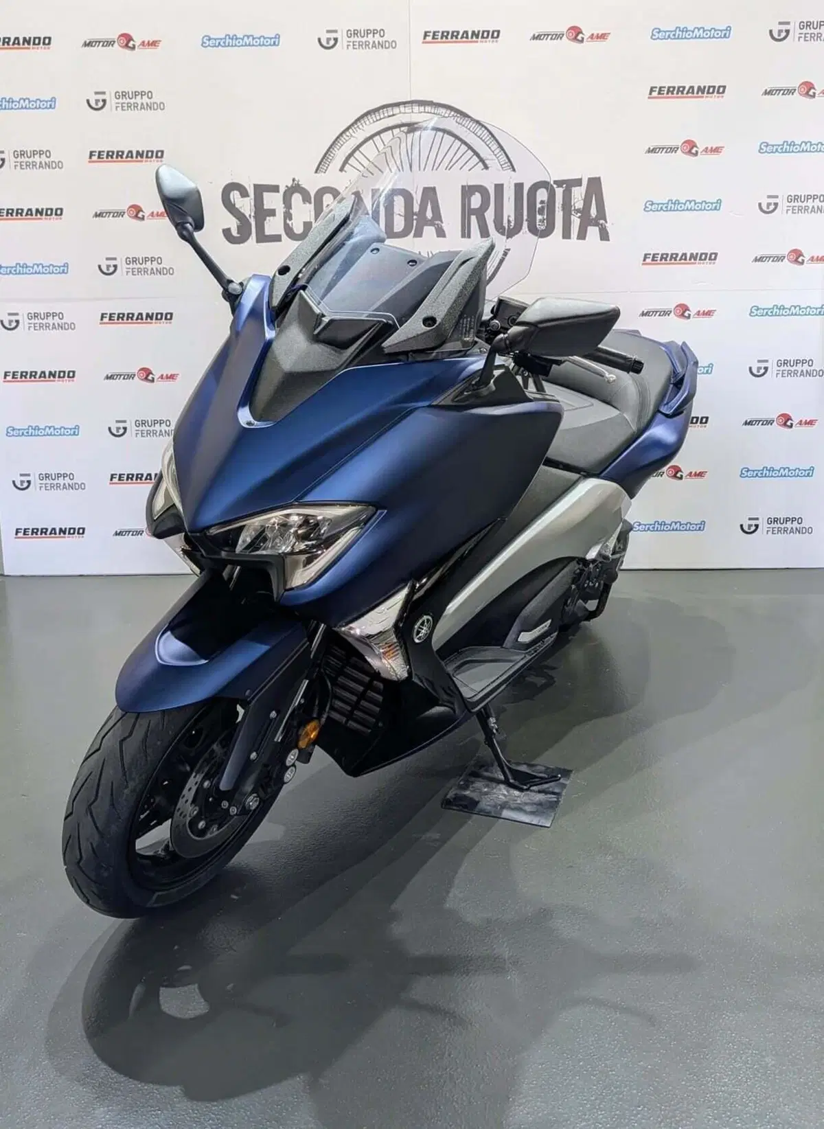 Yamaha T-Max 530 DX (2017 - 19) (4)